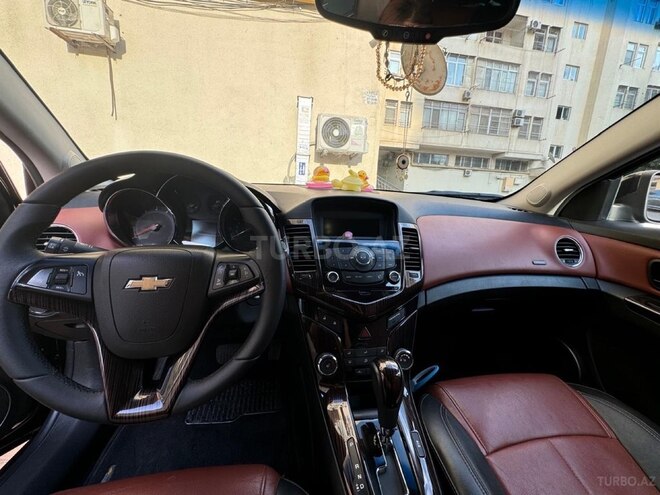 Chevrolet Cruze-6