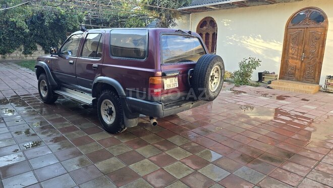 Toyota Hilux Surf 1992, 200,000 km - 2.4 l - Şəmkir