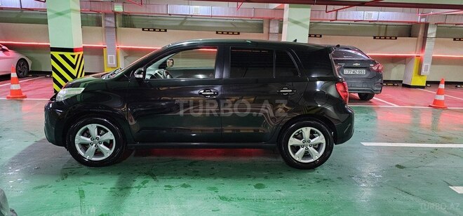 Toyota Urban Cruiser 2009, 175,000 km - 1.3 л - Bakı