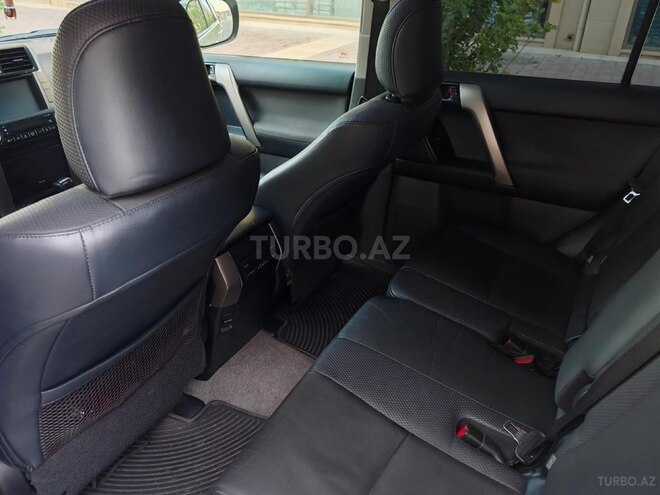 Toyota Land Cruiser Prado 2012, 260,000 km - 2.7 l - Bakı
