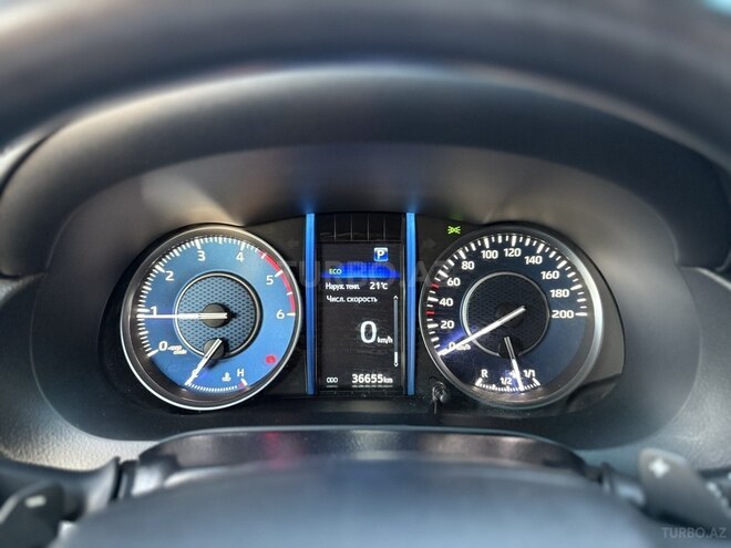 Toyota Fortuner-14