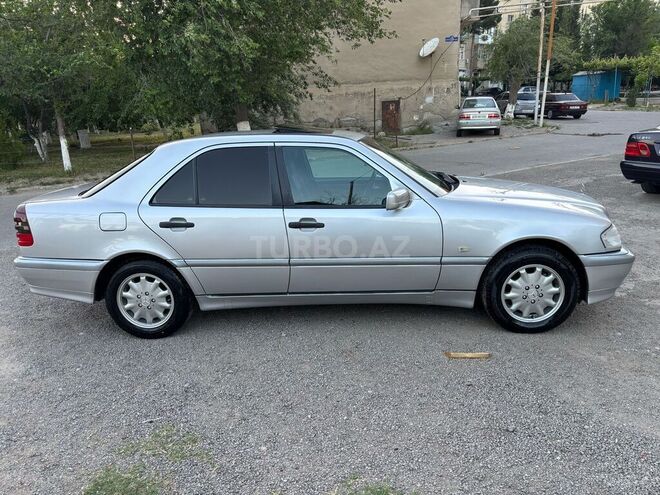 Mercedes C 180 2000, 322,638 km - 1.8 л - Sumqayıt