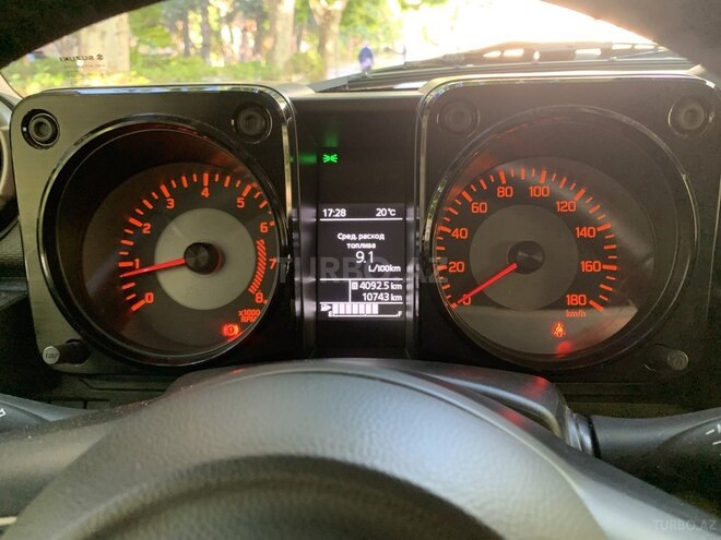 Suzuki  2020, 10,800 km - 1.5 l - Bakı