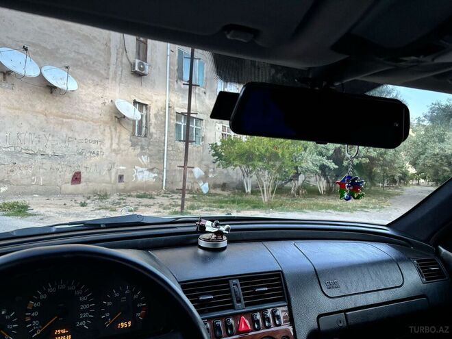 Mercedes C 180 2000, 322,638 km - 1.8 л - Sumqayıt