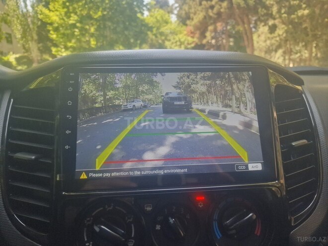 Mitsubishi L200 2016, 221,000 km - 2.4 l - Bakı
