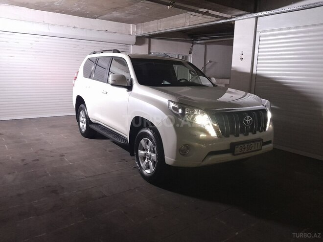 Toyota Land Cruiser Prado-11