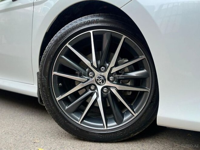 Toyota Camry 2023, 33,000 km - 2.5 l - Bakı