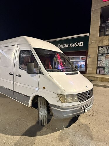 Mercedes Sprinter 310 1997, 515,000 km - 2.9 l - Qusar
