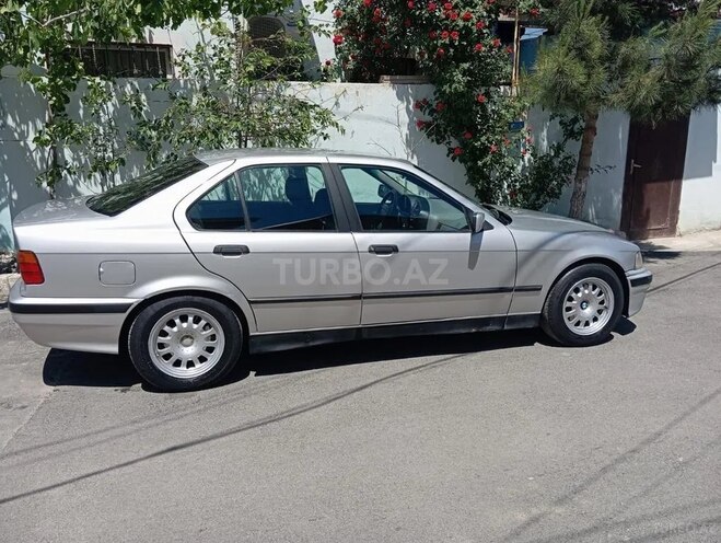 BMW 320 1992, 45,000 km - 2.0 л - Bakı