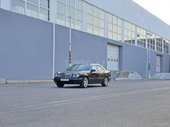 Mercedes E 240 1999, 327,707 km - 2.4 л - Gəncə