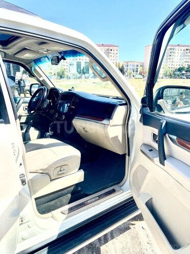 Mitsubishi Pajero 2008, 500,000 km - 3.0 л - Bakı