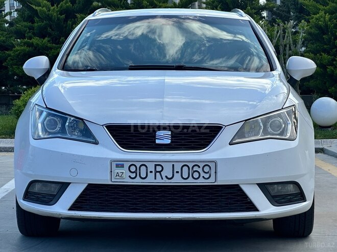 SEAT Ibiza-1