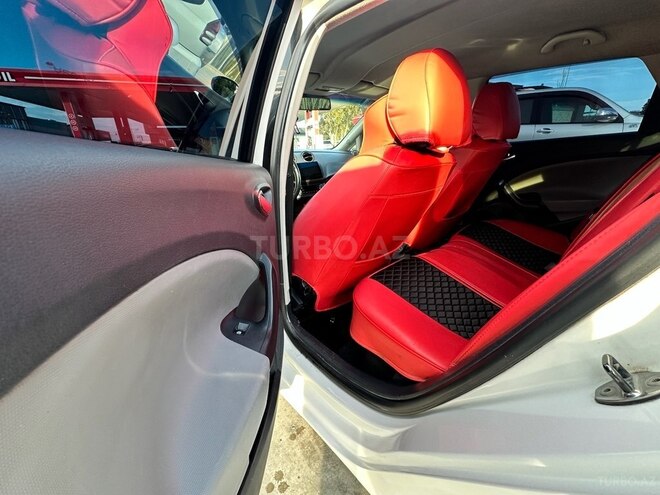 SEAT Ibiza-9