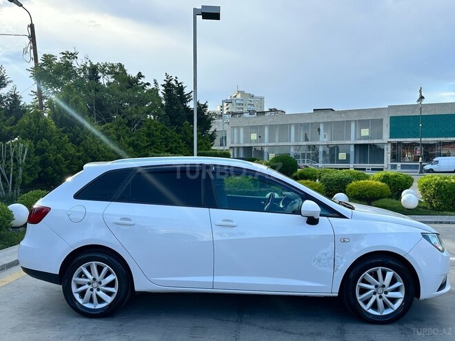 SEAT Ibiza-6