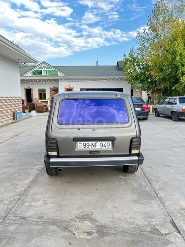 LADA (VAZ) Niva 2014, 153,000 km - 1.7 л - Saatlı