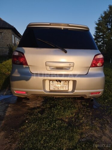 Mitsubishi Airtrek 2004, 300,000 km - 2.0 l - Lənkəran