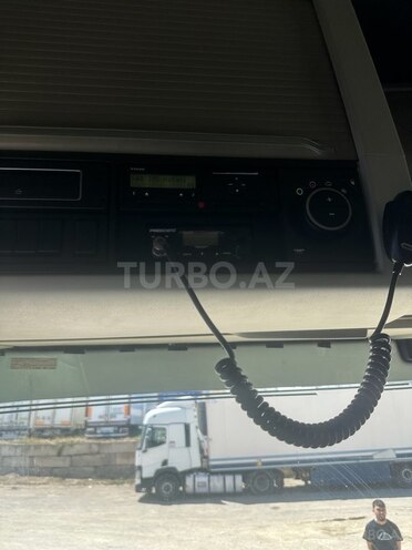 Volvo FH 460 2015, 1,100,000 km - 1.3 l - Bakı