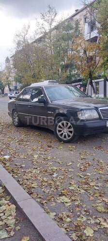 Mercedes E 250 1994, 56,472 km - 2.5 л - Tərtər