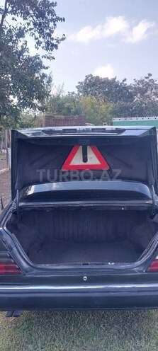 Mercedes E 250 1994, 56,472 km - 2.5 л - Tərtər