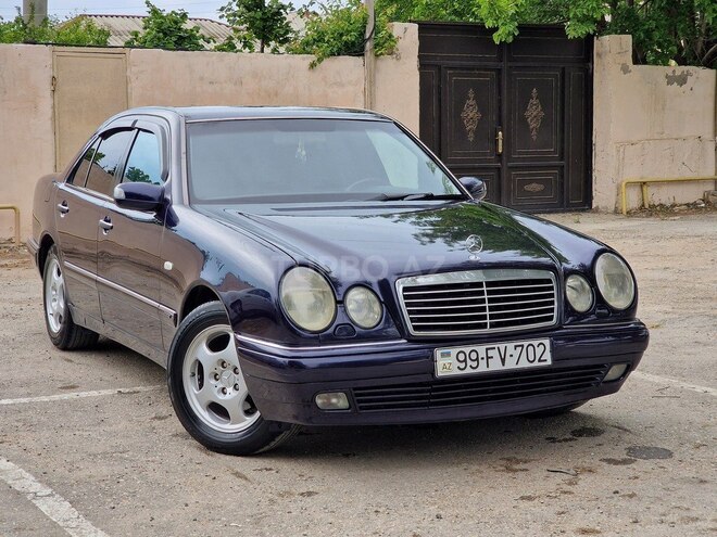 Mercedes E 220 d 1999, 422,233 km - 2.2 l - Sumqayıt