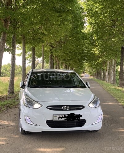 Hyundai Accent 2015, 182,000 km - 1.6 л - Bakı