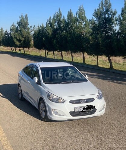 Hyundai Accent 2015, 182,000 km - 1.6 л - Bakı