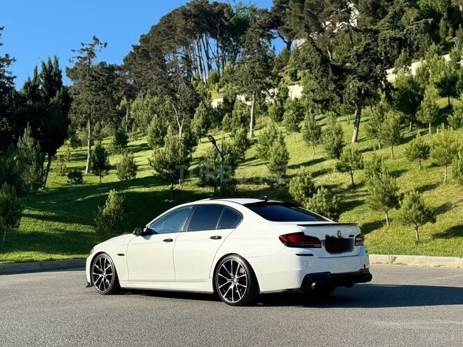 BMW 528 2015, 113,000 km - 2.0 l - Bakı