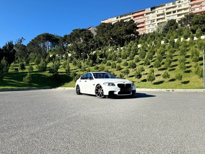 BMW 528 2015, 113,000 km - 2.0 l - Bakı