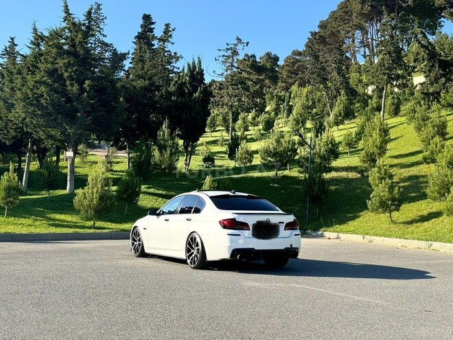 BMW 528 2015, 113,000 km - 2.0 l - Bakı