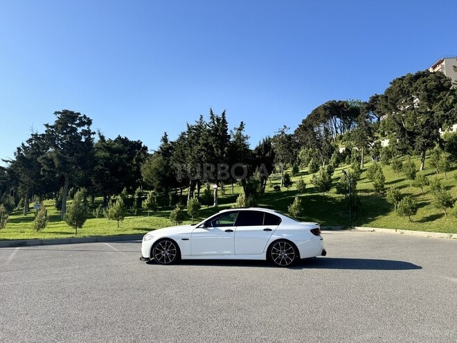 BMW 528 2015, 113,000 km - 2.0 l - Bakı