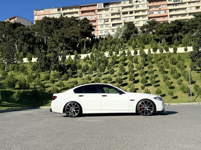 BMW 528 2015, 113,000 km - 2.0 l - Bakı