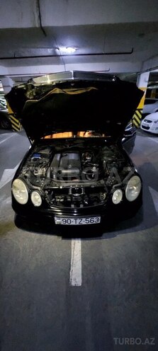 Mercedes E 220 d 2006, 290,287 km - 2.2 л - Bakı