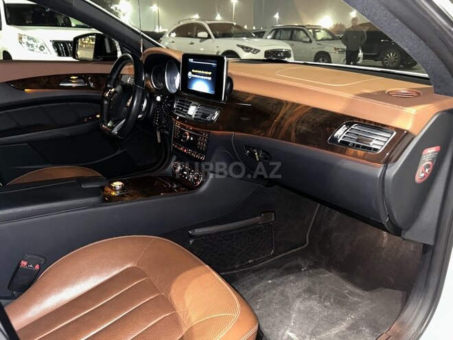 Mercedes CLS 400 2016, 111,000 km - 3.0 l - Bakı