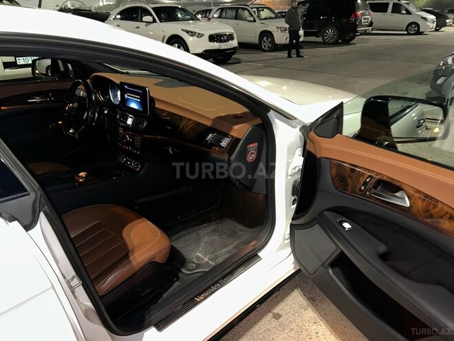 Mercedes CLS 400 2016, 111,000 km - 3.0 l - Bakı