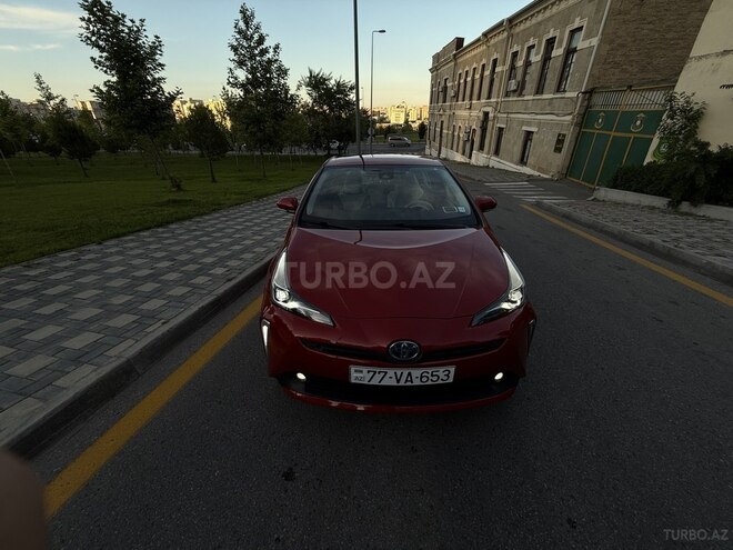 Toyota Prius-13