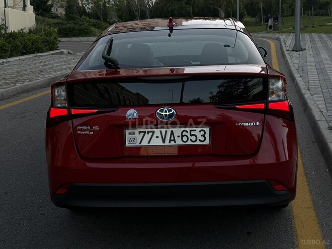 Toyota Prius-18