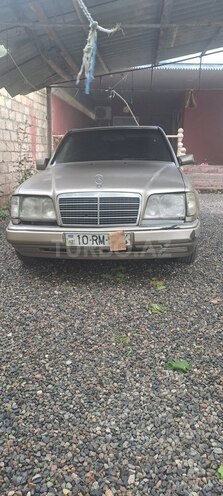 Mercedes E 250 1994, 421,245 km - 2.5 l - İmişli