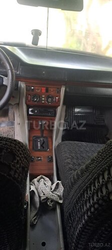 Mercedes E 250 1994, 421,245 km - 2.5 l - İmişli
