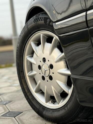 Mercedes C 230 1999, 257,674 km - 2.3 л - Bakı