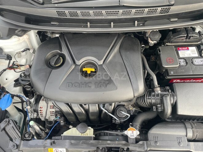 Hyundai Elantra 2015, 188,293 km - 1.8 l - Bakı
