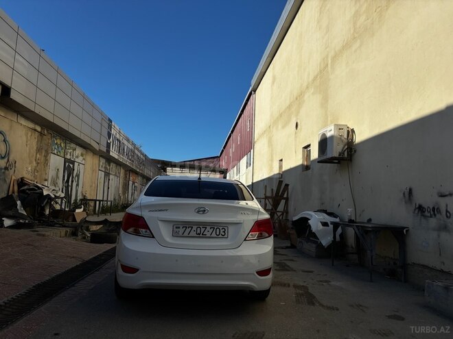 Hyundai Accent 2016, 220,000 km - 1.4 l - Bakı