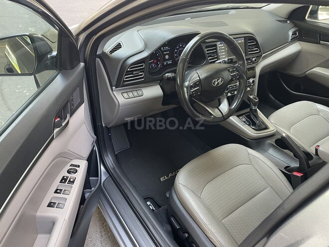 Hyundai Elantra 2019, 173,165 km - 2.0 l - Bakı