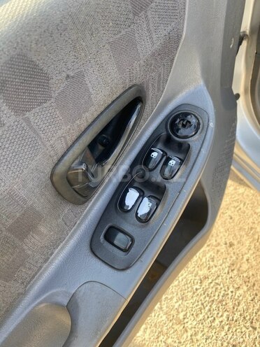 Hyundai Accent 2005, 277,000 km - 1.5 l - Masallı