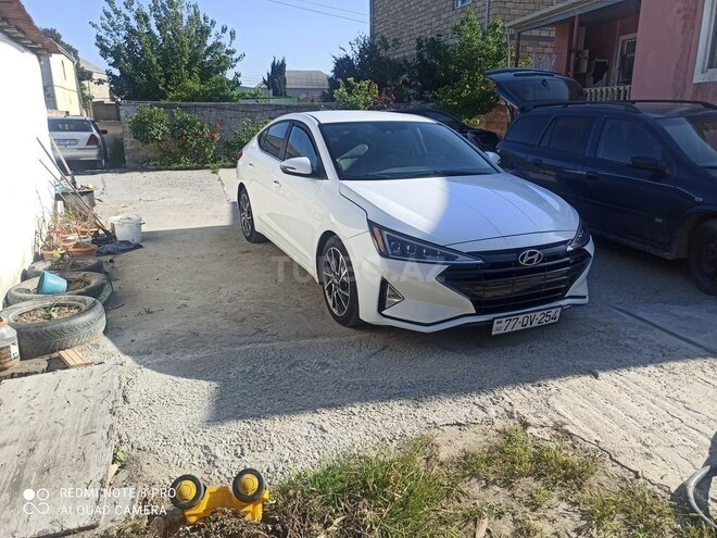 Hyundai Elantra 2019, 50,000 km - 2.0 l - Bakı