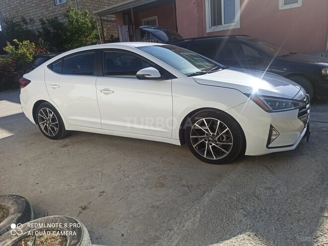 Hyundai Elantra 2019, 50,000 km - 2.0 l - Bakı