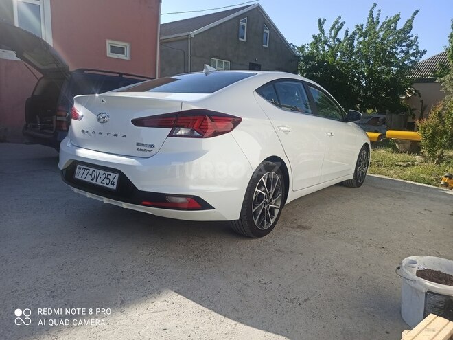 Hyundai Elantra 2019, 50,000 km - 2.0 l - Bakı