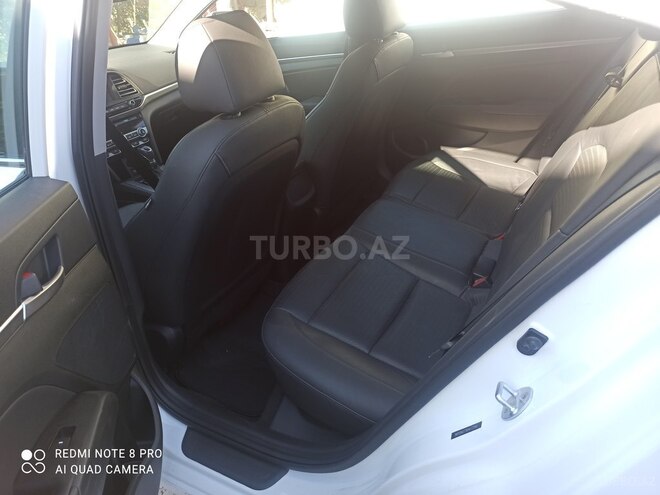 Hyundai Elantra 2019, 50,000 km - 2.0 l - Bakı