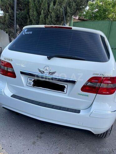 Mercedes B 180 2012, 68,222 km - 1.6 л - Ağdam