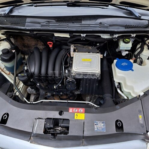 Mercedes B 180 2012, 68,222 km - 1.6 л - Ağdam