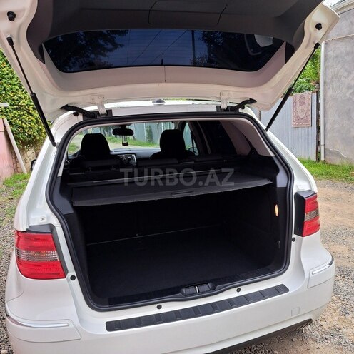 Mercedes B 180 2012, 68,222 km - 1.6 л - Ağdam